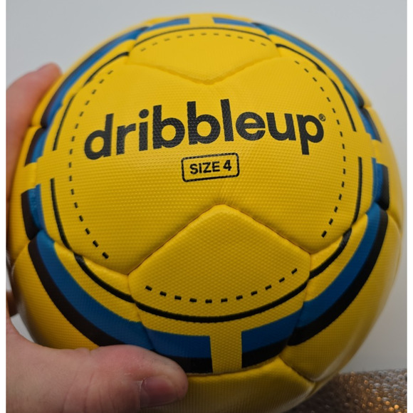 Dribble Up Soccer Ball / Size 4 / Training App Compatible - Picture 5 of 5